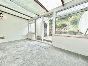 Photo 6- click for photo gallery